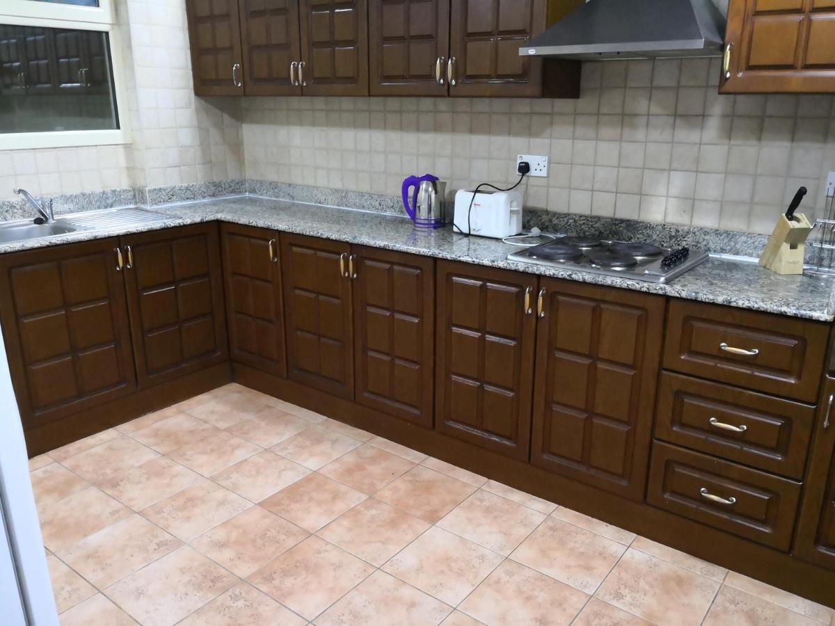 Appartement Zubara Plaza II à Manama Extérieur photo