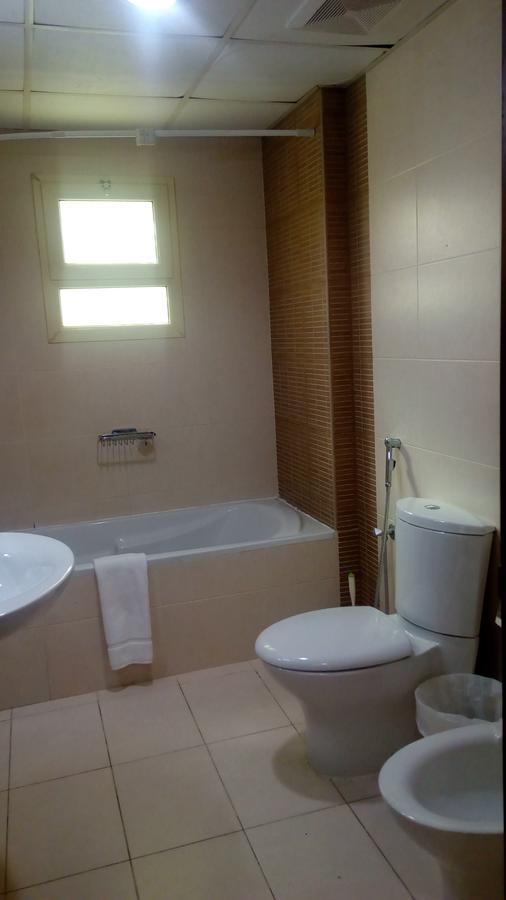 Appartement Zubara Plaza II à Manama Extérieur photo